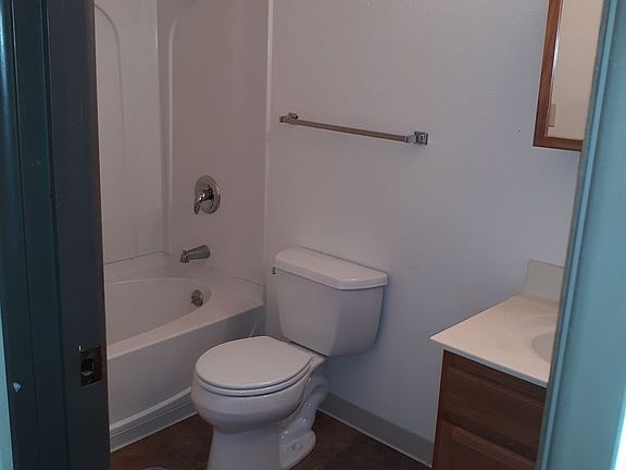 5th image of 3437 S 10th St APT 21