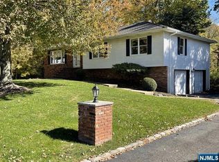 101 S Colonial Dr, Harrington Park, NJ 07640