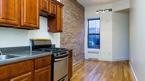 171 Starr St #3A Photo 1