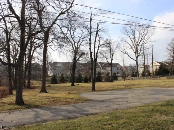 14 Brookside Rd, Randolph Twp., NJ 07869
