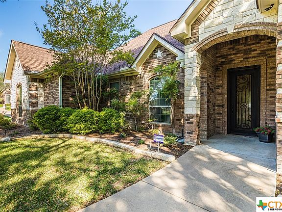 4th image of 284 Green Park Dr