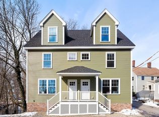 20 Pond St #1, Amesbury, MA 01913