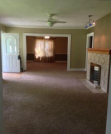 4th image of 2311 Gilrose Ave