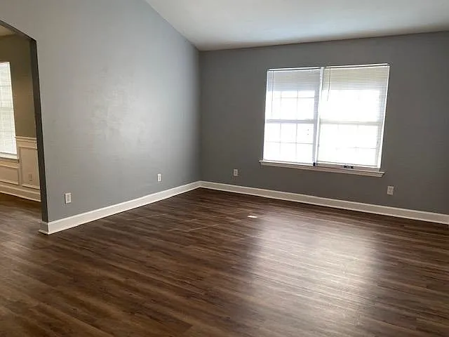 332 Arden Rd — Photo 20