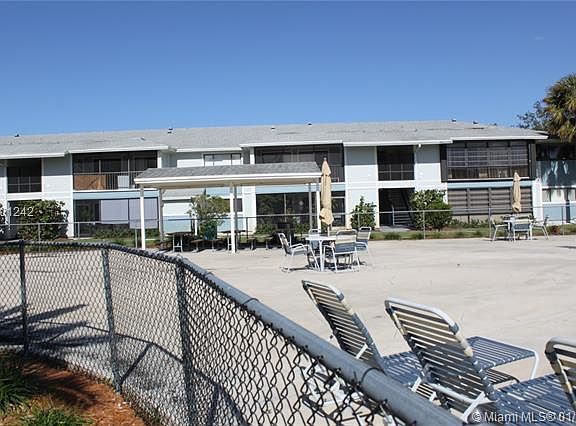 5th image of 9701 Hammocks Blvd APT 204A