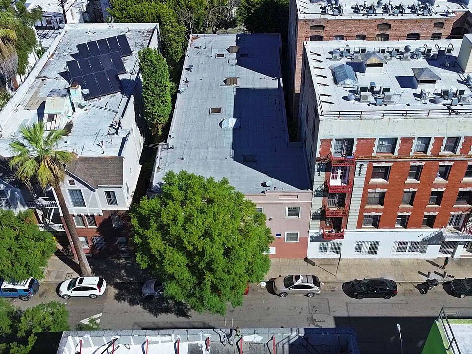 1st image of 1311 Ingraham St