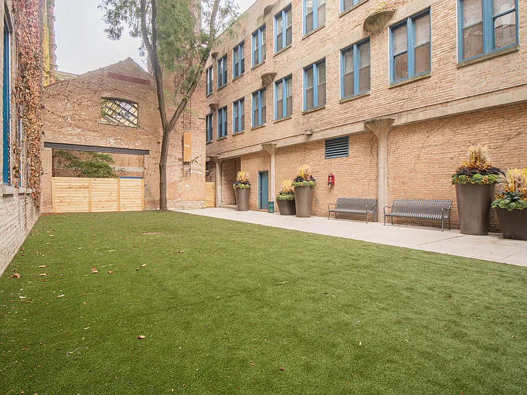 Cobbler Square Lofts — Photo 36