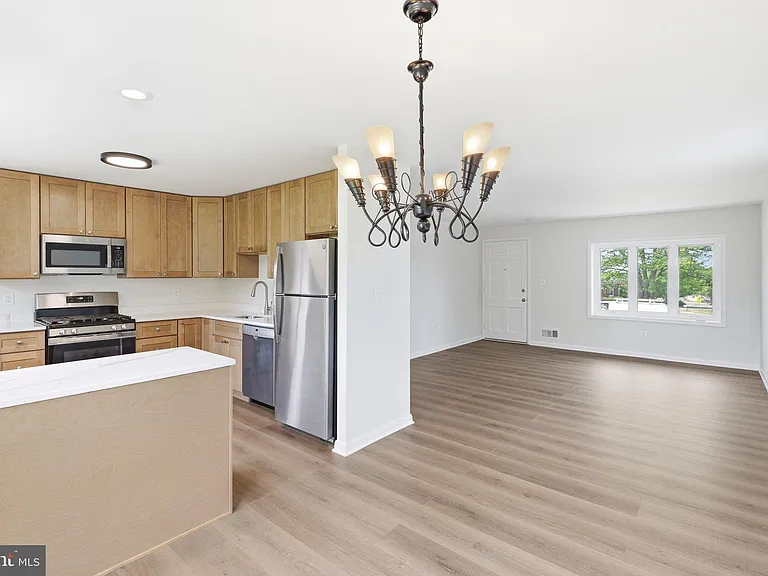 9005 Perring Park Rd — Photo 5