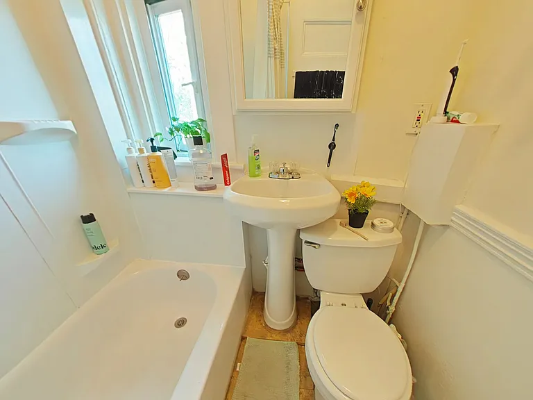 36 Jefferson St #3 — Photo 7