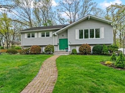 32 Hershey Rd, Wayne, NJ, 07470