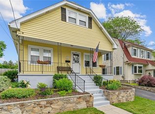 28 Sumach Ave, Riverside, RI 02915