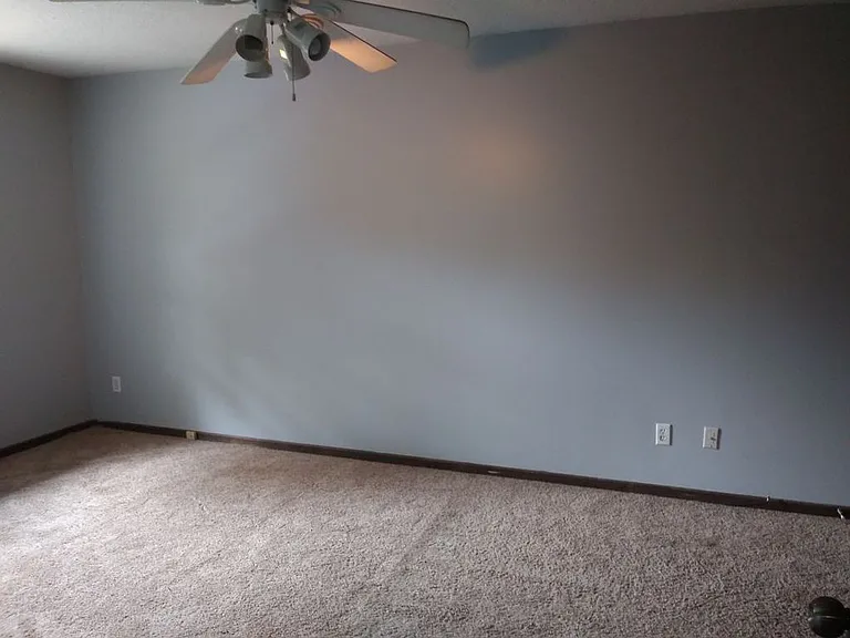 6333 N Wyandotte St — Photo 3