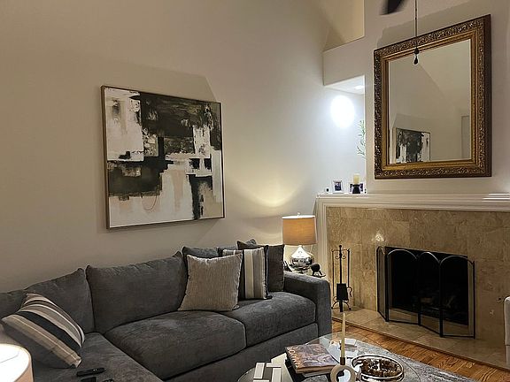 4th image of 19 Villa Jardin