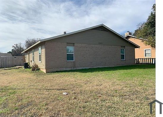1st image of 2109 E Stassney Ln #B