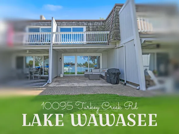 10095 N Turkey Creek Rd APT 21, Syracuse, IN 46567