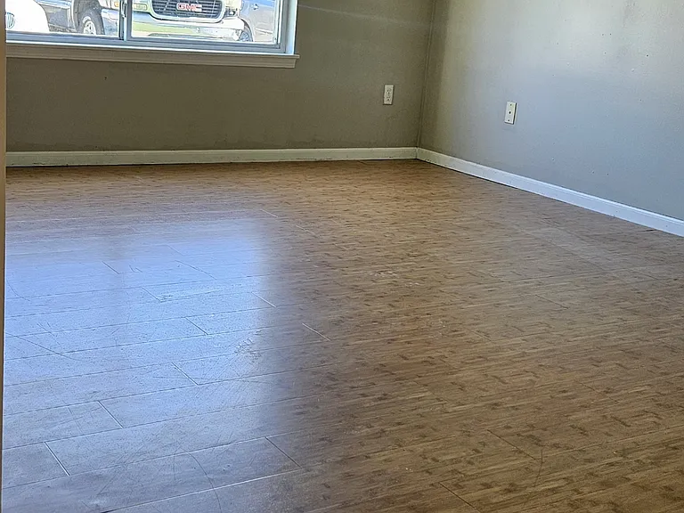 3526 Avenue A — Photo 5