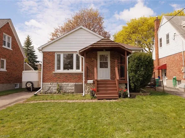 201 Bedford Rd, Kitchener, ON N2G 3A5
