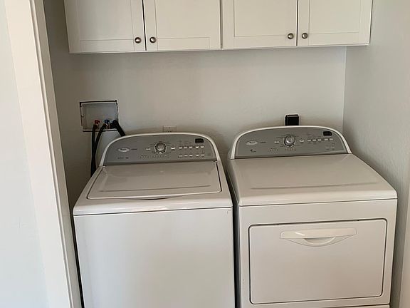 Washer and dryer included