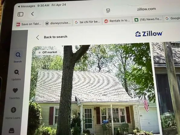 (undisclosed Address), Massapequa, NY 11758