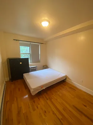 Rented by JB Mac Real Estate Inc. | media 27