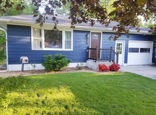 710 Rutledge St NE, Grand Rapids, MI 49525