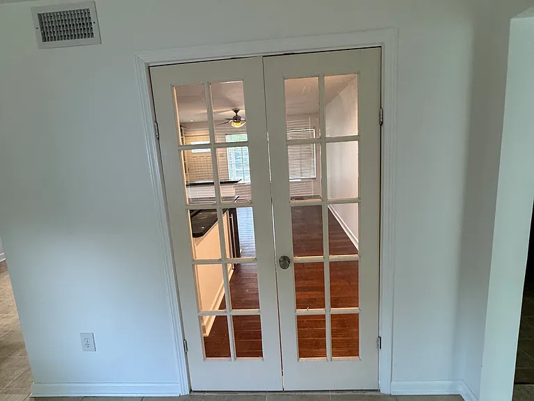 319 Bryn Mawr Dr — Photo 7