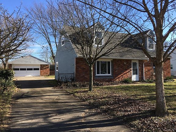2nd image of 65 Kathie Ct