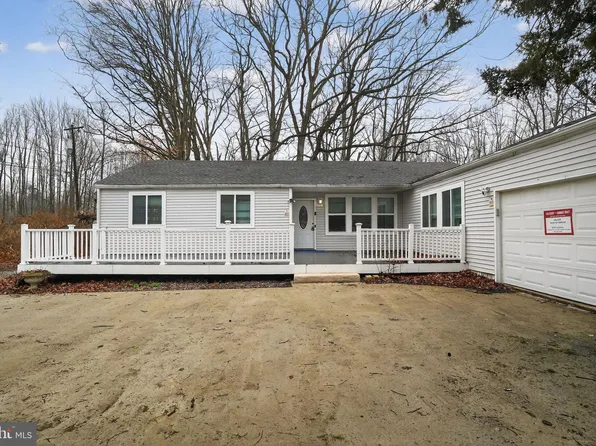 202 Welsh Tract Rd, Newark, DE 19702