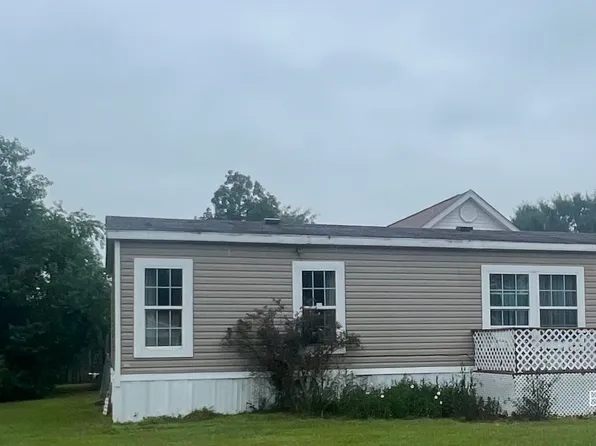 1985 Ridgewood Dr S, Lillian, AL 36549