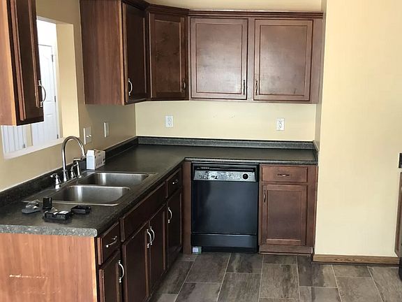 4th image of 952 Cindy Jo Ct