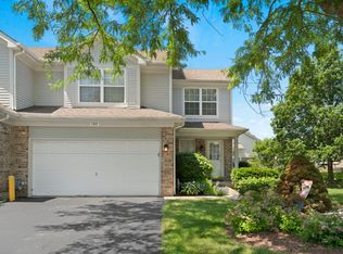 1422 Welland Ct, Roselle, IL 60172