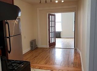 348 19th St #3D, Brooklyn, NY 11215