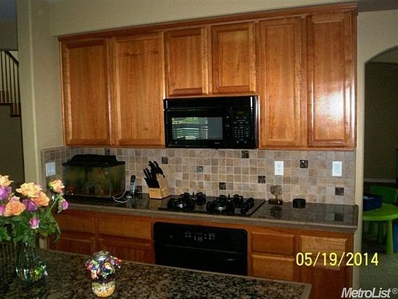 4th image of 209 Bel Flora Ct