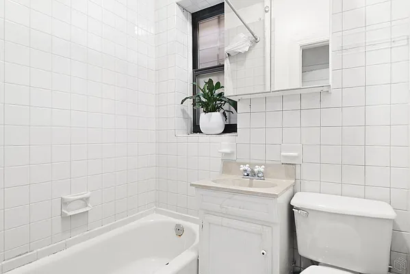 Rented by Halstead Real Estate | media 16