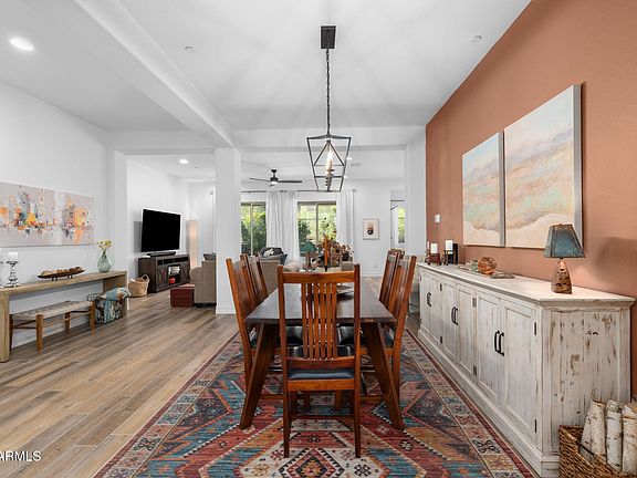 5th image of 21138 W EDGEMONT Avenue