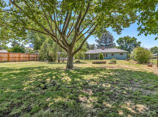 435 Charlotte Ann Rd, Medford, OR 97501