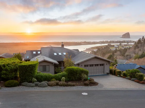 7775 Brooten Mountain Loop, Pacific City, OR 97135