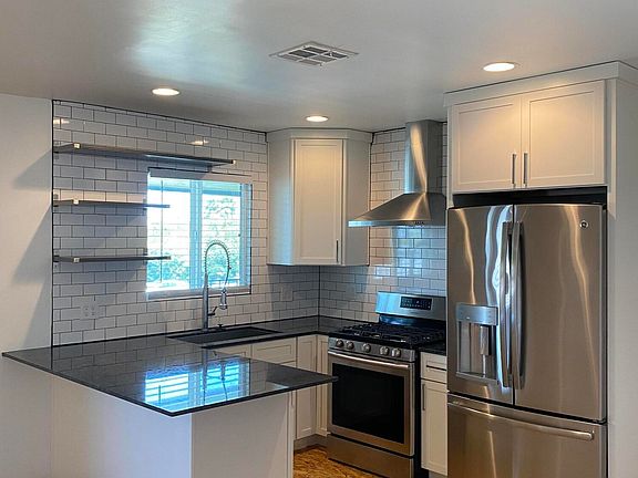 2nd image of 3615 N 15th Dr #27