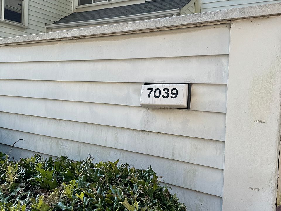 1st image of 7039 Stonington Ln