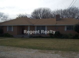 1301 S Hampton Rd, Desoto, TX 75115