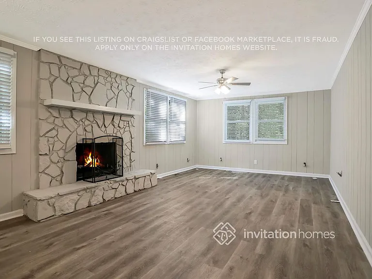 142 Learner Ct SE — Photo 11