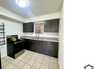 2811 Avenue M APT 1, Galveston, TX 77550