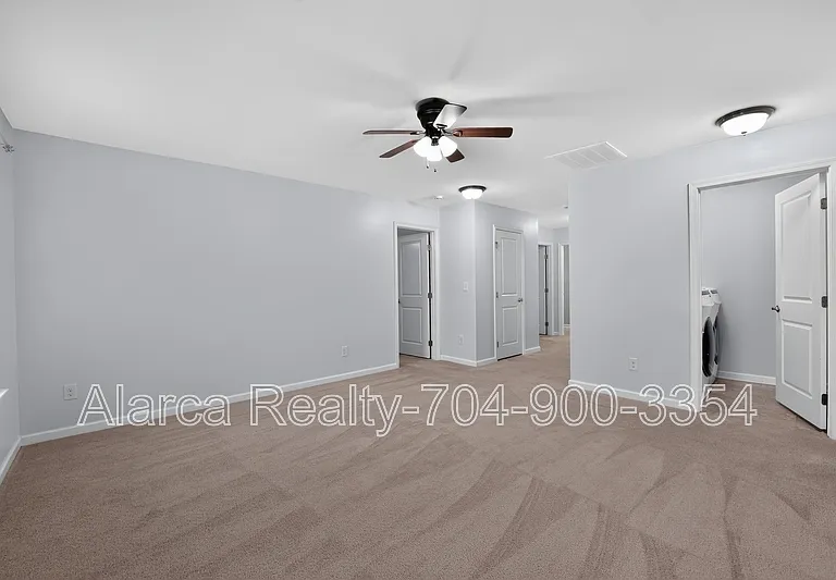 5804 Selkirkshire Rd — Photo 16