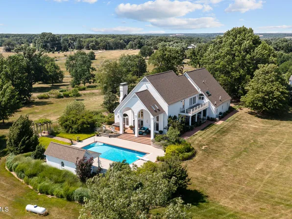 4910 County Road 105, Fulton, MO 65251