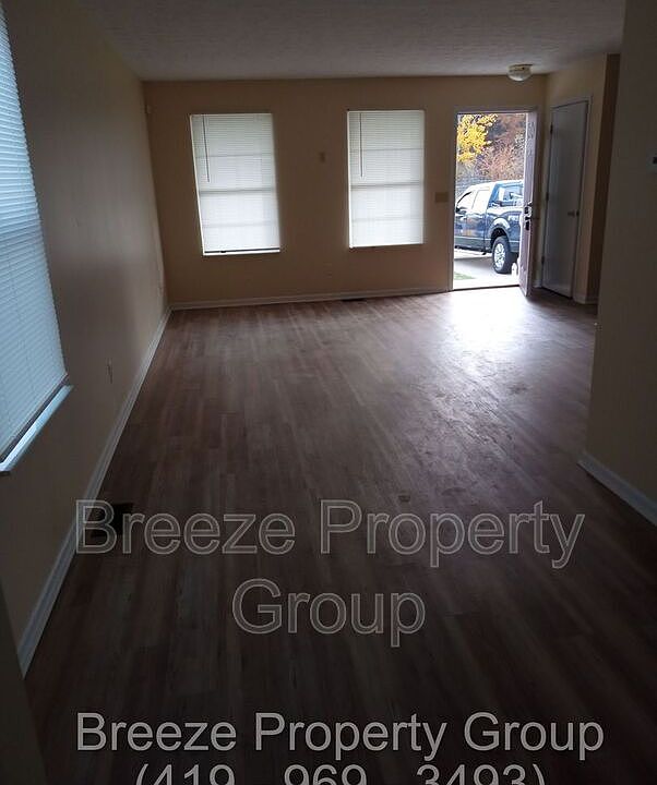 1st image of 244 Knower St