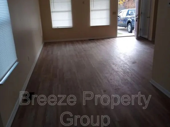 244 Knower St, Toledo, OH 43609