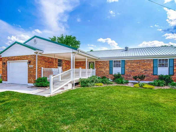 1802 E Main St, Greenup, KY 41144