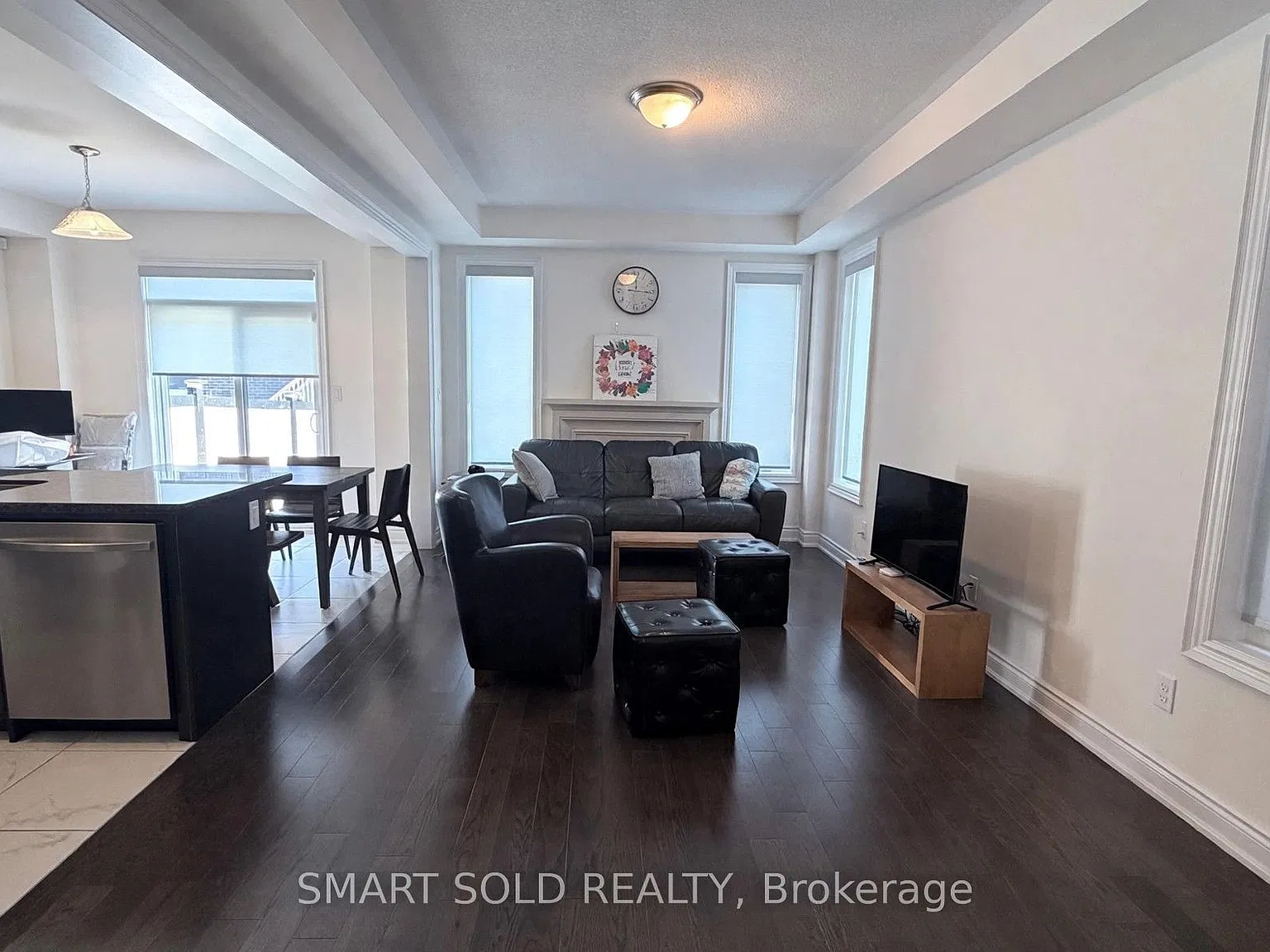 4 bed, $3,900 — Photo 4