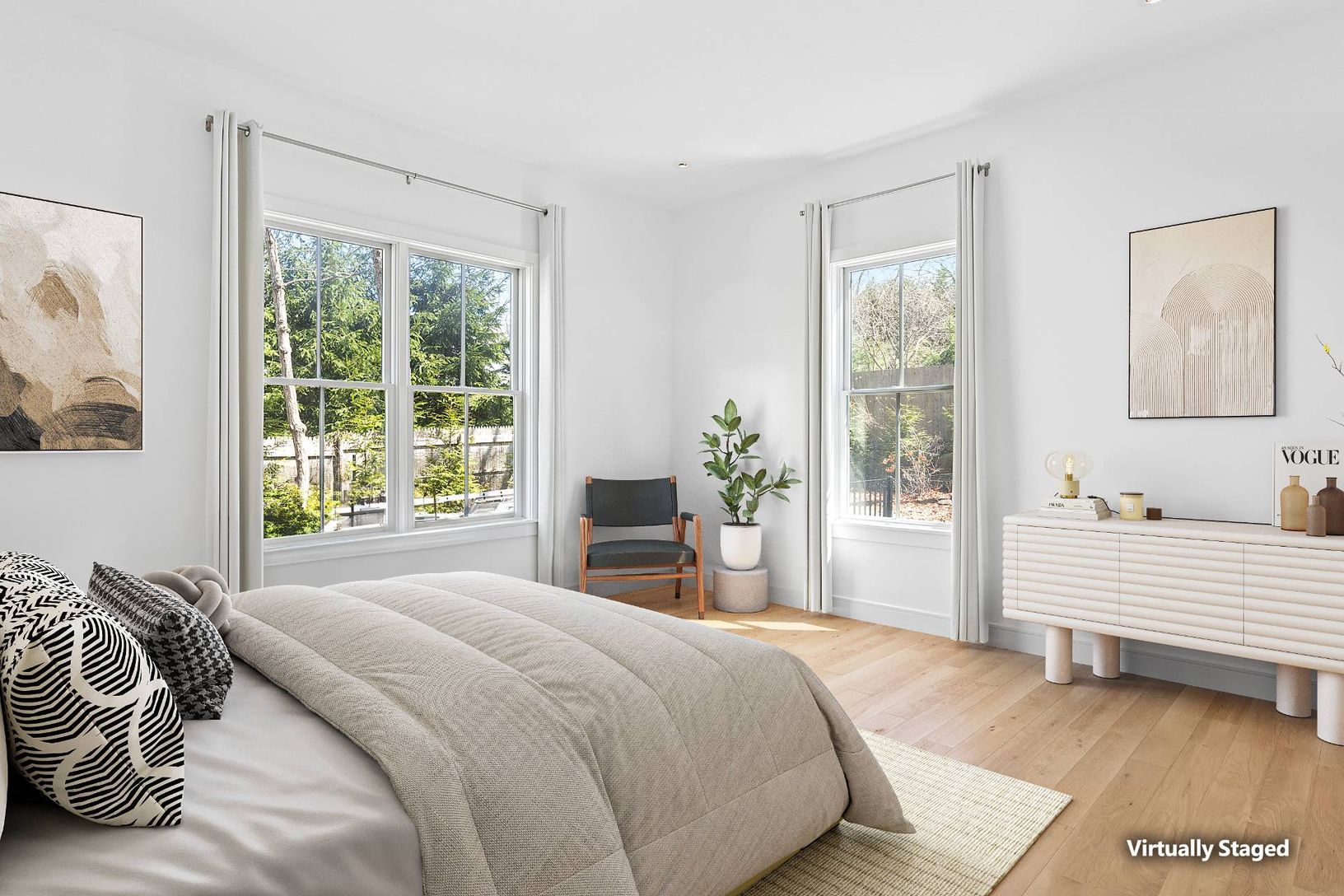  Main Floor Guest Suite