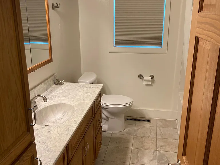 115 E Pine Ave — Photo 9